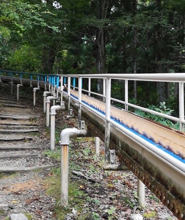 加茂山公園アスレチックローラー滑り台画像
